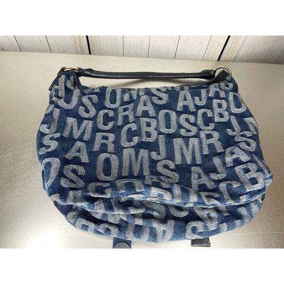 Marc Jacobs Logo Denim Multi-Pocket Hobo Bag Classic Style Shoulder Bag - Picture 6 of 11